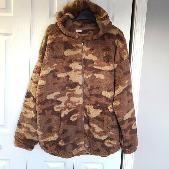 SO Jackets & Blazers - FUN FUN FUN. WOMENS PLUS SIZE BROWN CAMO HOODED JACKET/COAT 2X BY SO